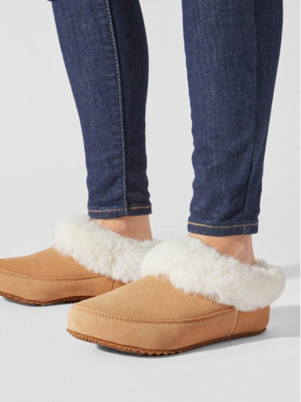 Sorel Go Coffee Run Women's Tawny Buff Natural Tan Winter Mule Slippers Size 8
